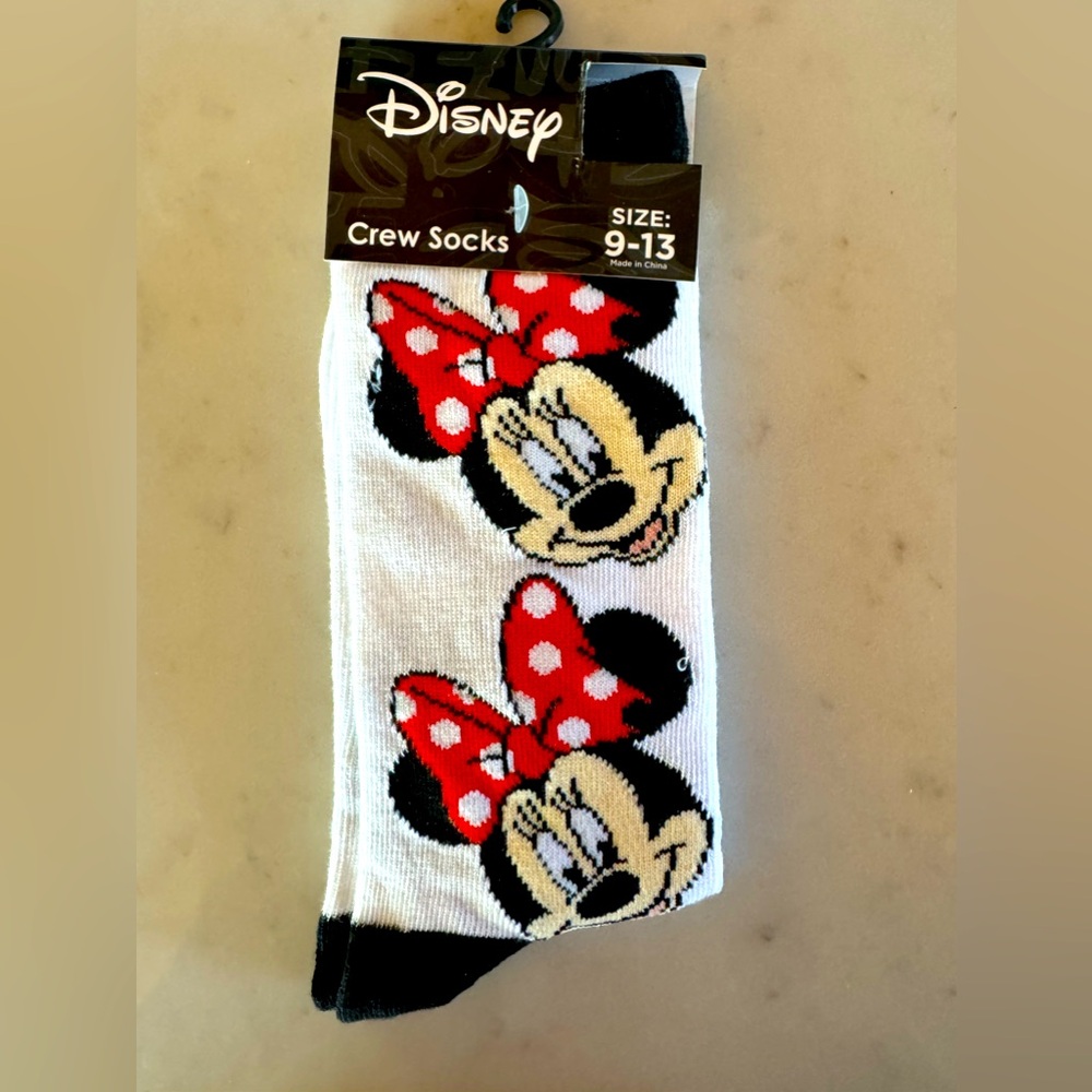 Disney Minnie Mouse crew socks red white and black adult unisex 9-13 NWT